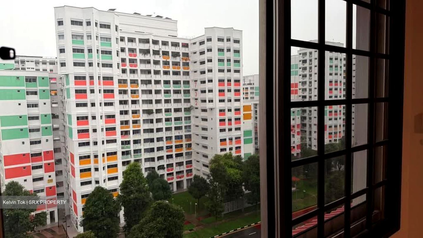 Blk 731 Jurong West Street 72 (Jurong West), HDB 4 Rooms #558340361